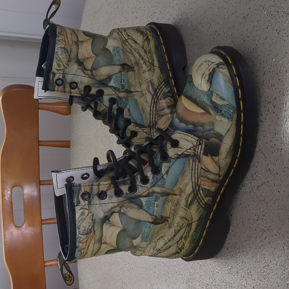 William Blake 1460 Dr Martens Boots - Picture 1 of 7